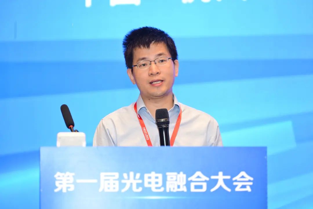 _表示精彩落幕的诗句_19届上海家具展览会圆满落幕