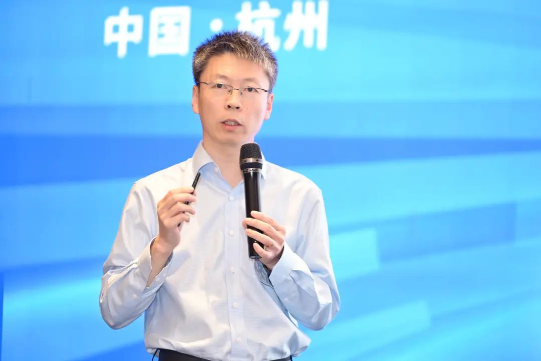 19届上海家具展览会圆满落幕__表示精彩落幕的诗句