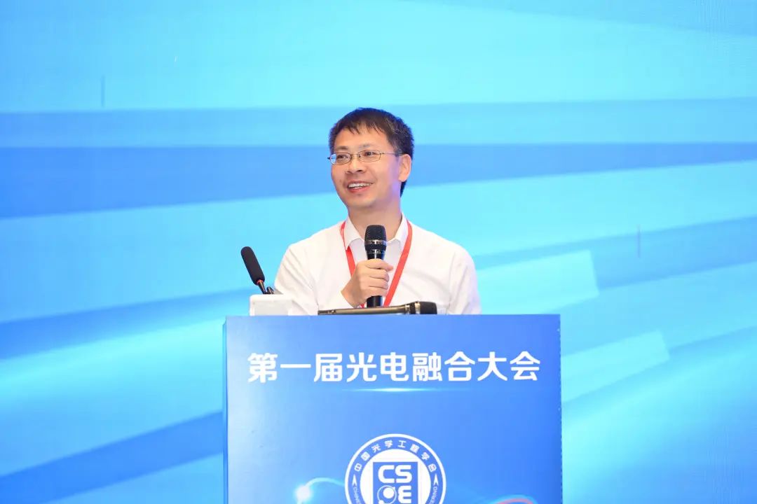 19届上海家具展览会圆满落幕_表示精彩落幕的诗句_